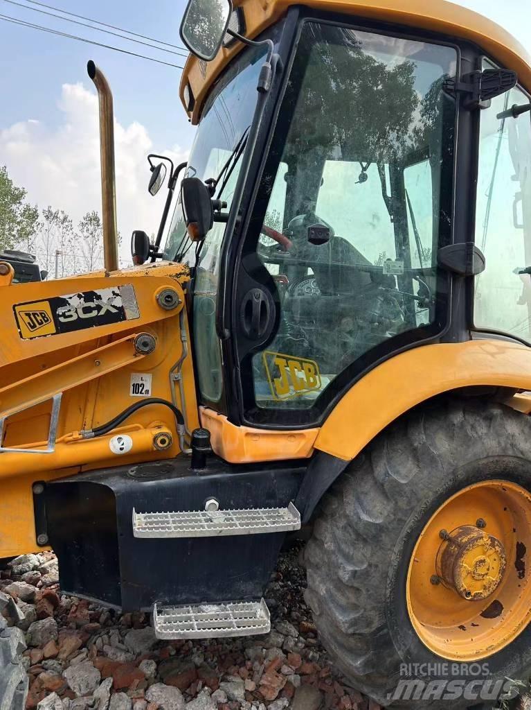 JCB 3 CX Екскаватори-навантажувачі