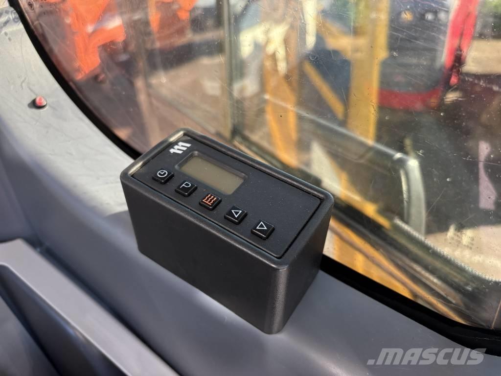 Komatsu PC 290 LC-10 Гусеничні екскаватори