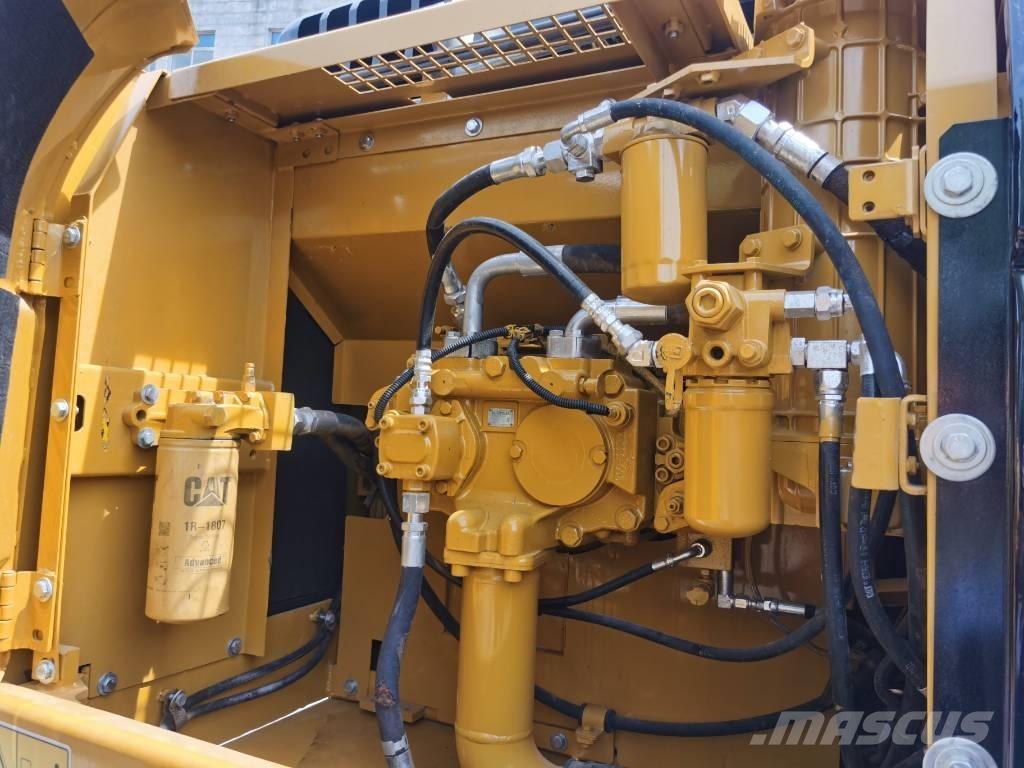 CAT 325 D Гусеничні екскаватори