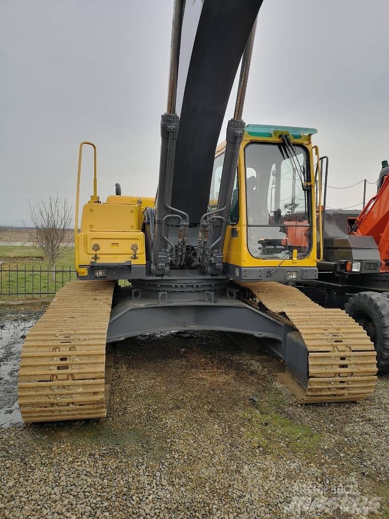 Volvo EC 290 B LC Гусеничні екскаватори