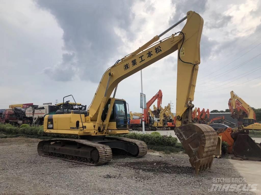 Komatsu pc220-8 Гусеничні екскаватори