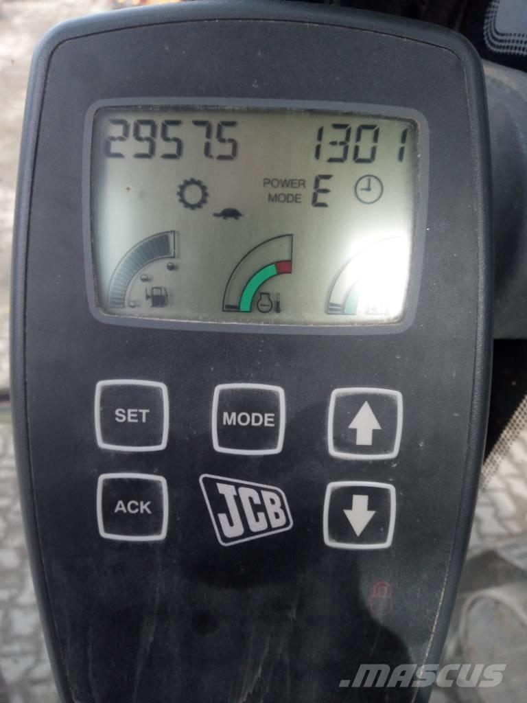 JCB JS200 Гусеничні екскаватори