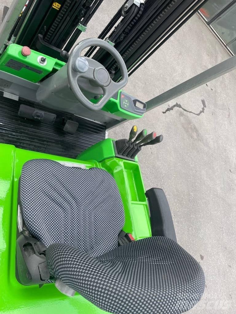 Cesab Blitz 320 FN Електронавантажувачі