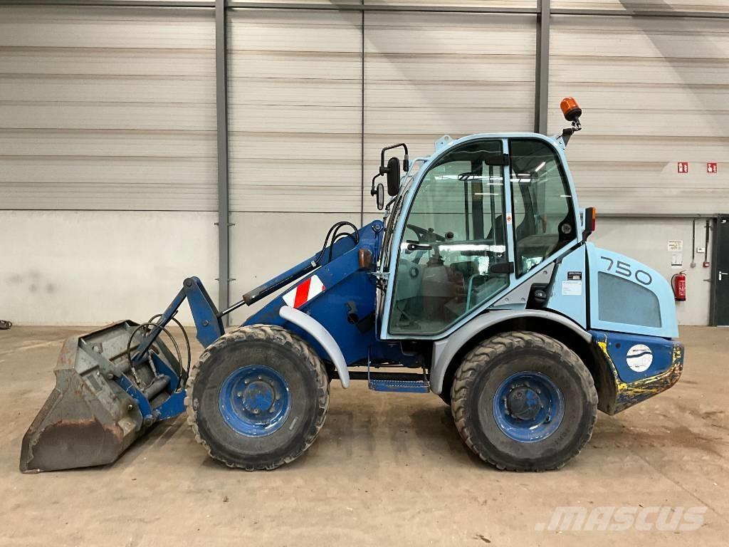 Kramer 750 Фронтальні навантажувачі