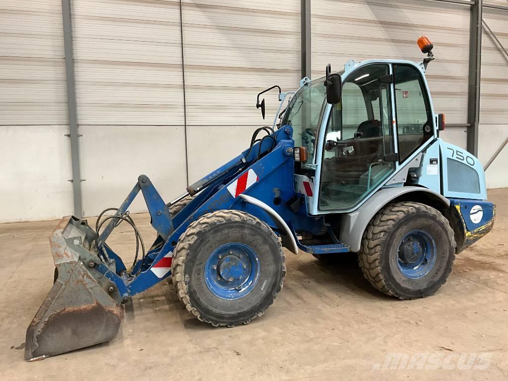 Kramer 750 Фронтальні навантажувачі