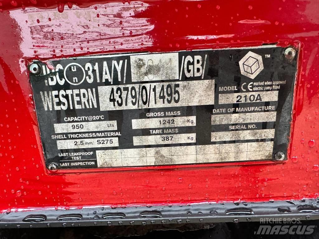 Western 950Litres Паливні та присадочні баки