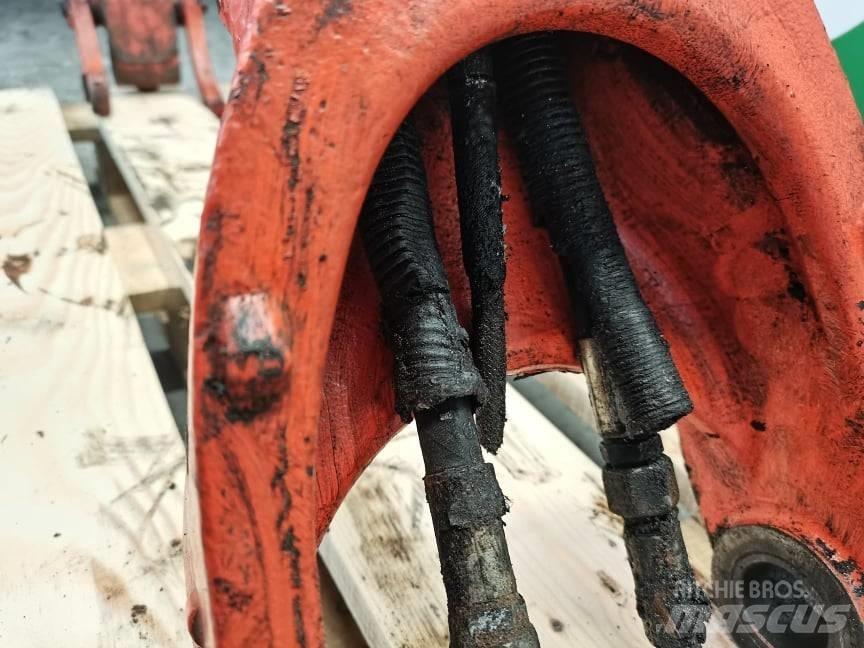 Kubota KX018-4 arm Бони і ковші