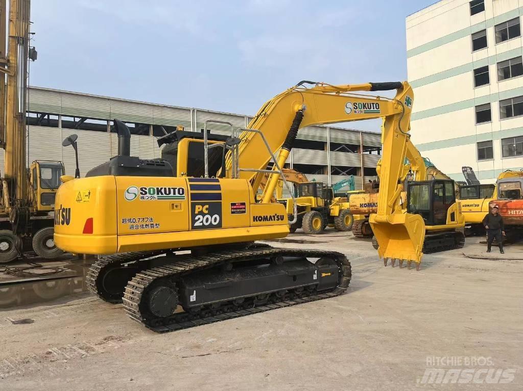 Komatsu PC 200-8N1 Гусеничні екскаватори