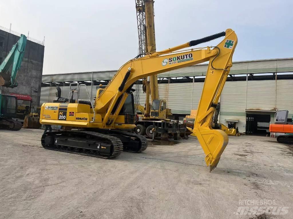 Komatsu PC 200-8N1 Гусеничні екскаватори