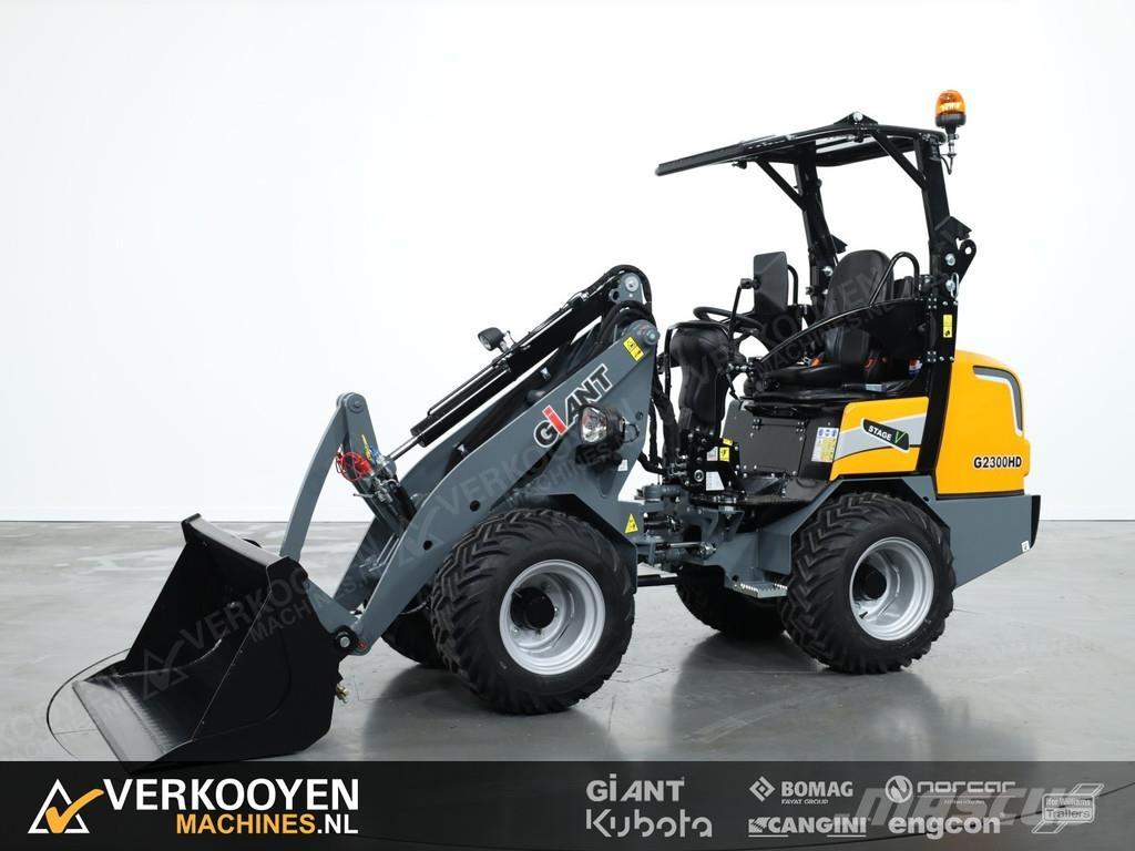 GiANT G2300 HD Фронтальні навантажувачі