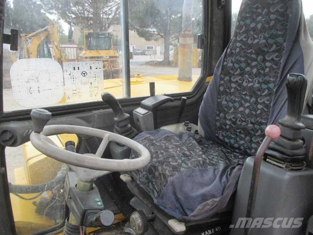 Komatsu PW 95 Середні екскаватори 7т. - 12т.