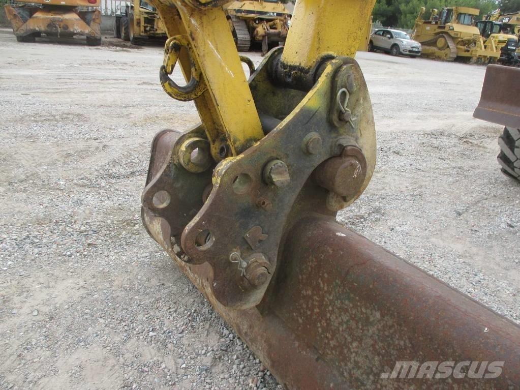 Komatsu PW 95 Середні екскаватори 7т. - 12т.