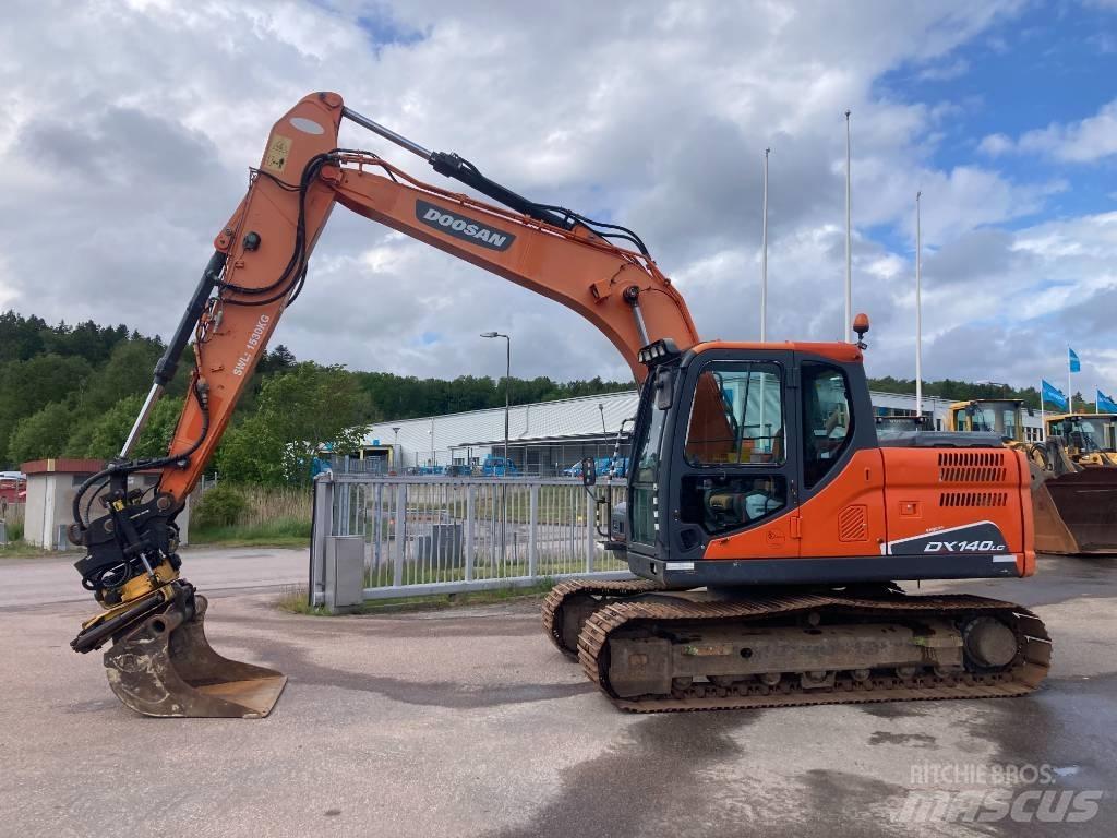 Doosan DX 140 LC-3 Гусеничні екскаватори