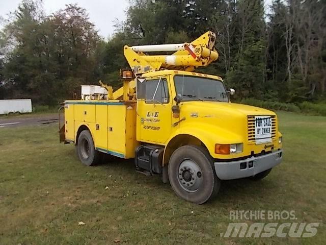 International 4900 Автокрани