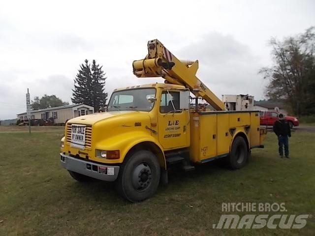 International 4900 Автокрани