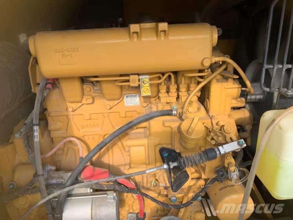 CAT 307,5 Гусеничні екскаватори
