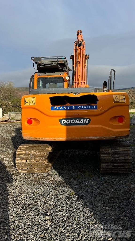 Doosan Dx140 Колісні екскаватори