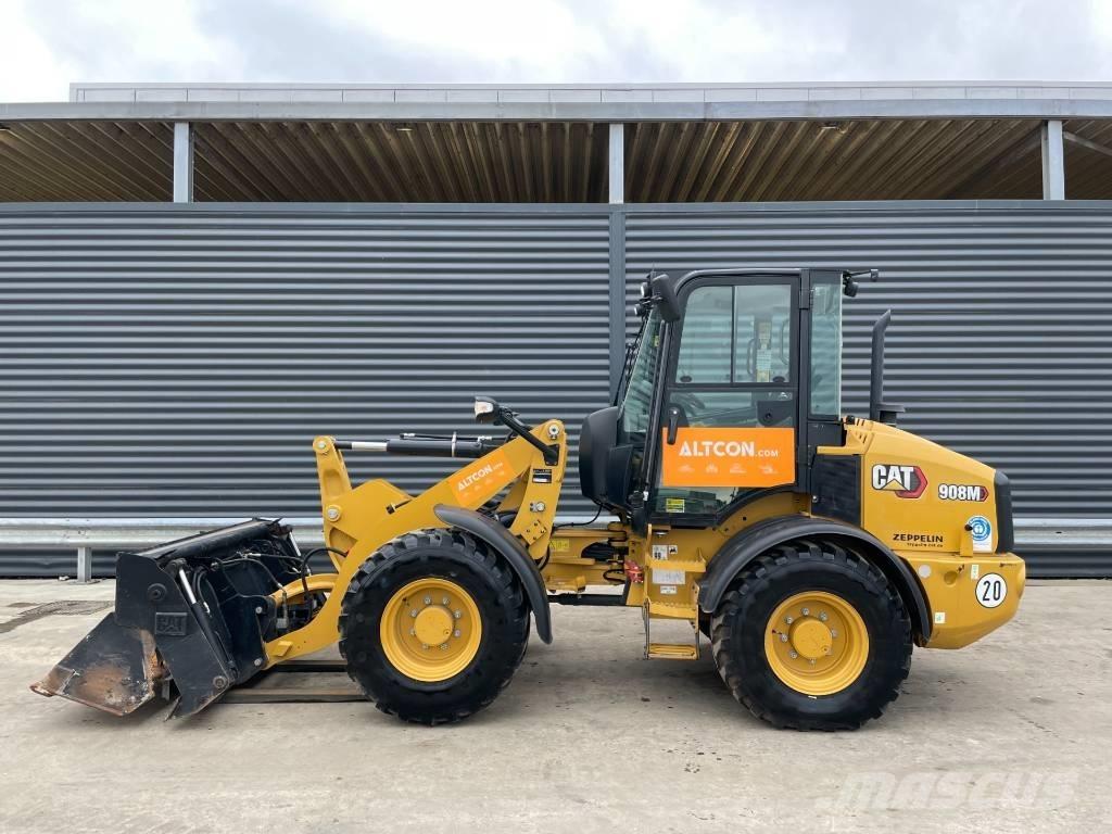 CAT 908M Фронтальні навантажувачі