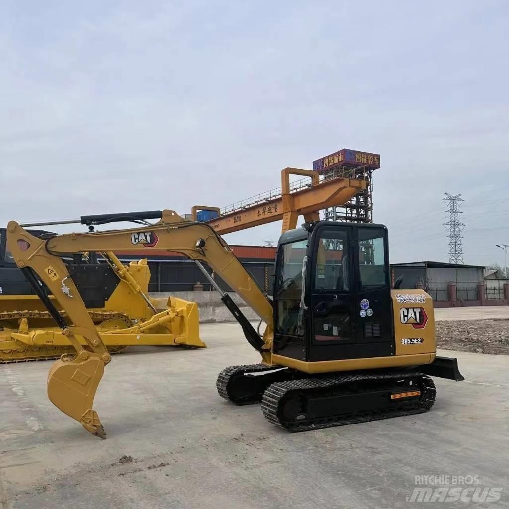 CAT 305.5 Міні-екскаватори < 7т