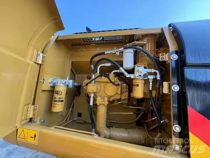CAT 329 D Гусеничні екскаватори