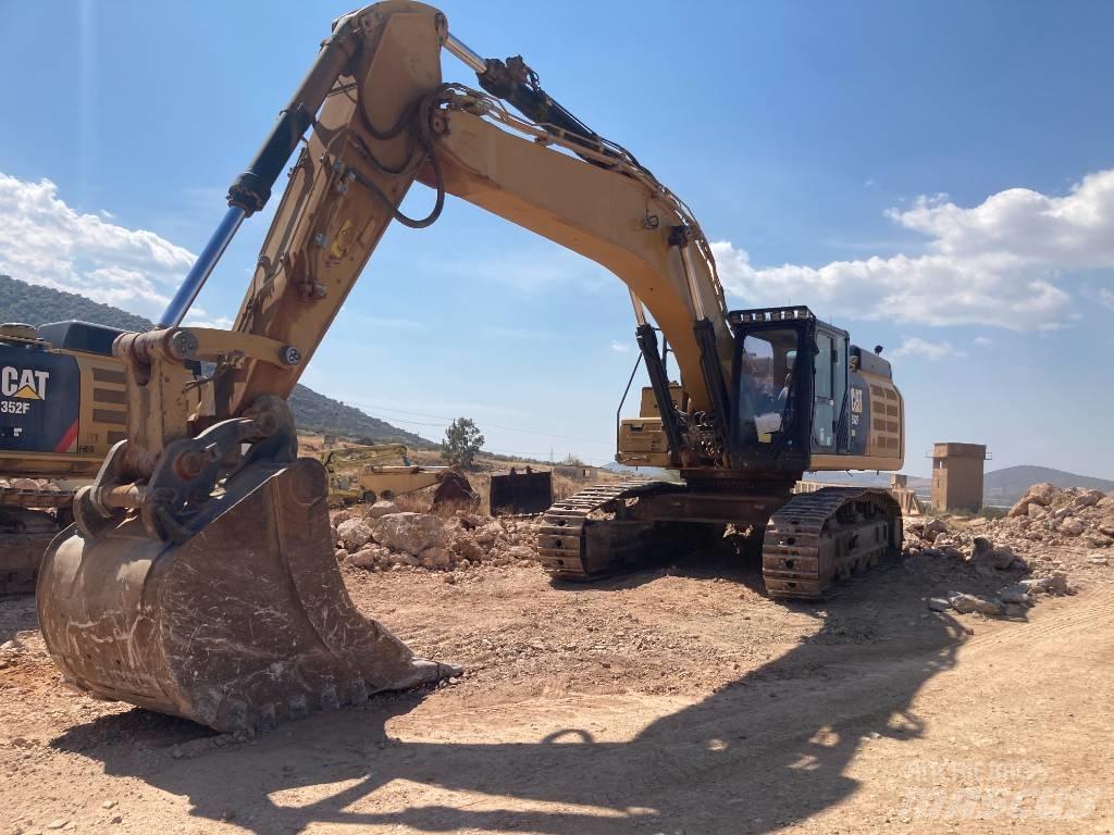 CAT 352 F Гусеничні екскаватори