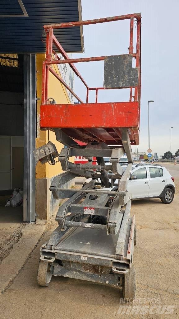 SkyJack SJIIII4626 Ножичні столики