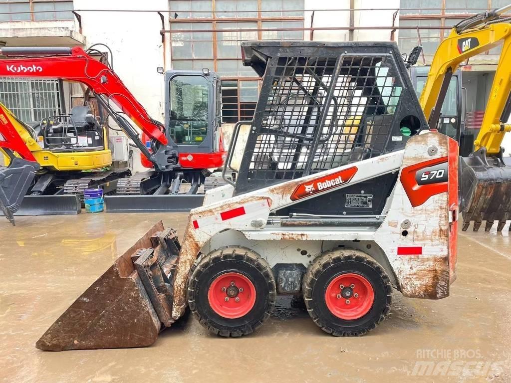 Bobcat S 70 Міні-навантажувачі