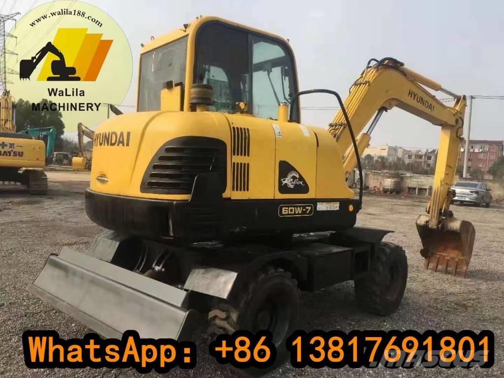 Hyundai 60 W Колісні екскаватори