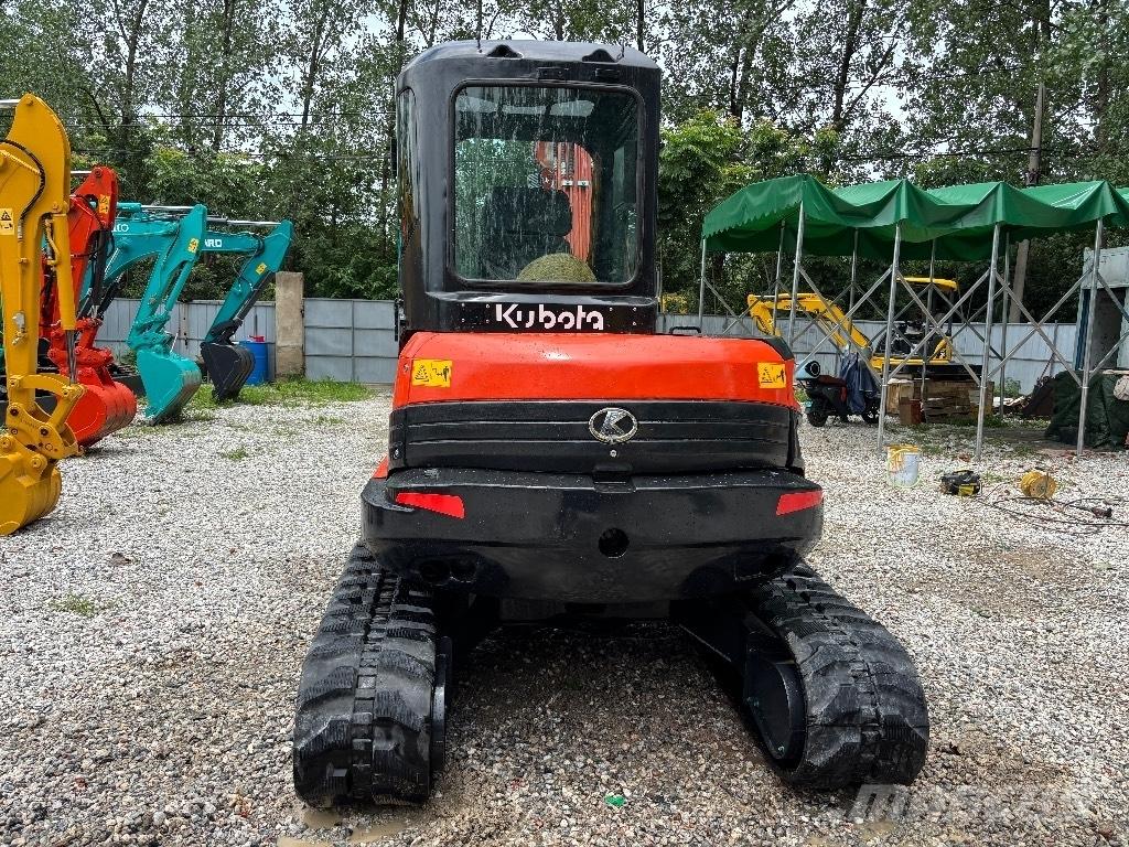 Kubota KX 057-4 Гусеничні екскаватори