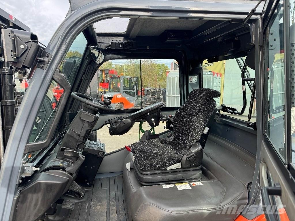 Toyota 40-8FD45N Дизельні навантажувачі