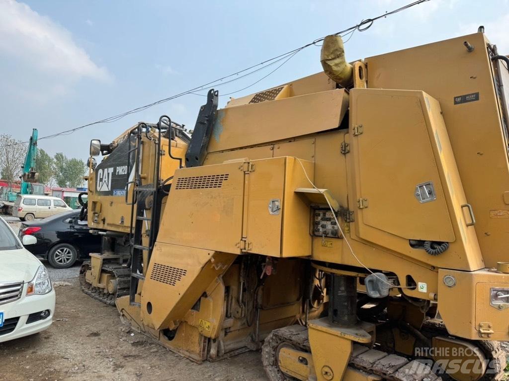 CAT PM 200 Холодні дорожні фрези