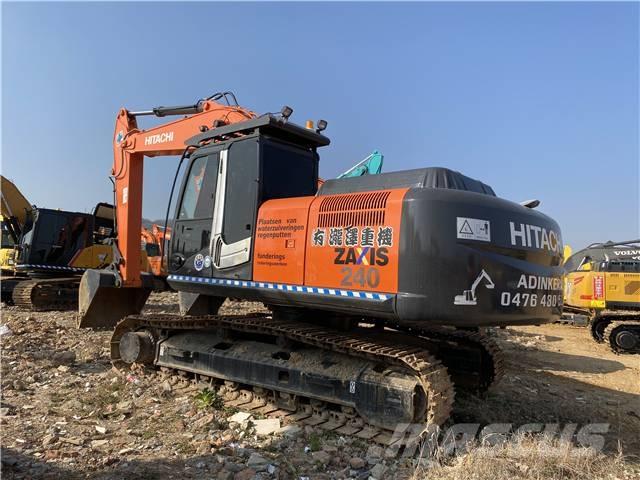 Hitachi ZX240 Гусеничні екскаватори