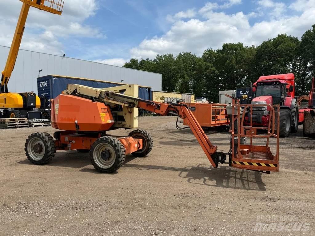 JLG 340 AJ Колінчаті підйомники