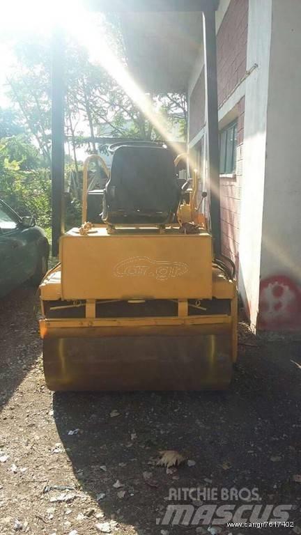 Bomag 120 Котки тротуарні