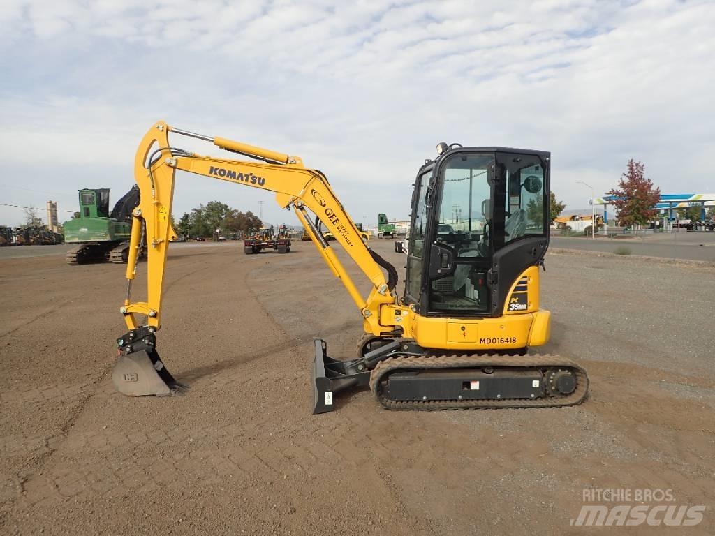 Komatsu PC35MR-5 Міні-екскаватори < 7т