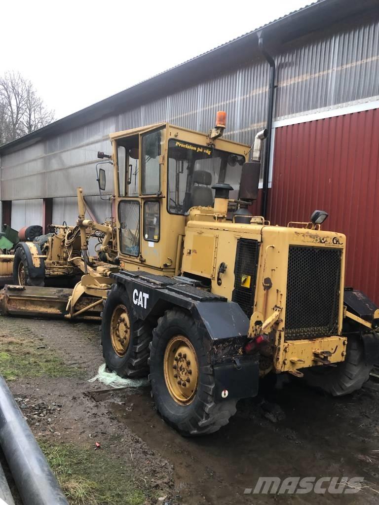 CAT 120 G Грейдери