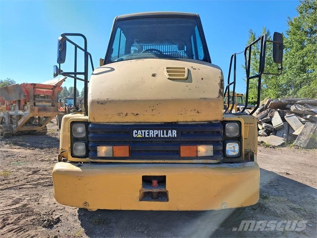 CAT 730 Шасі з кабіною