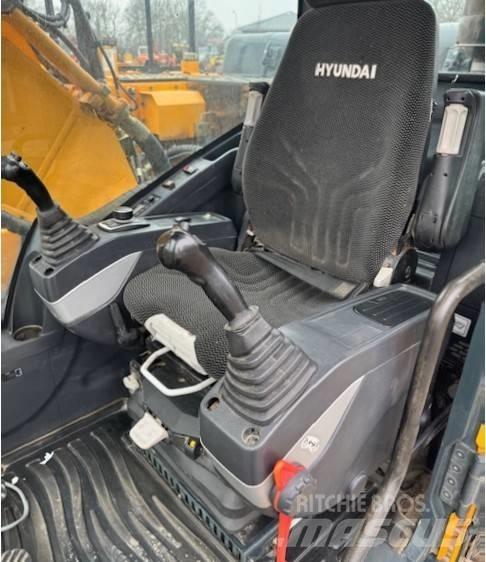 Hyundai HX 220 L Гусеничні екскаватори