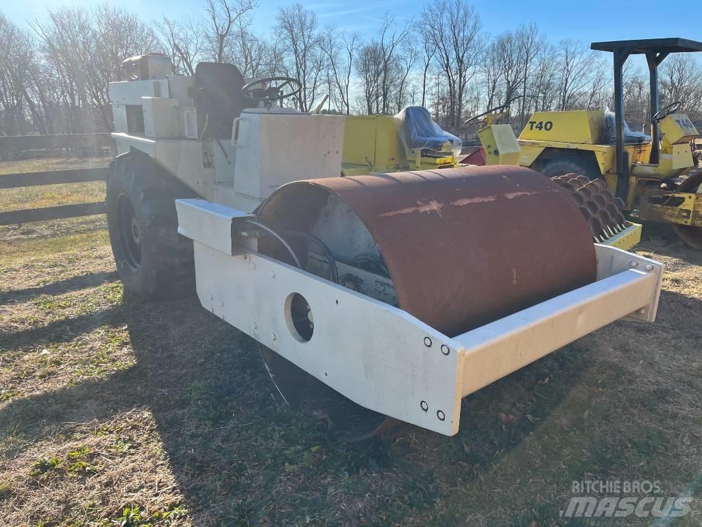 Tampo RS-16 Котки тротуарні
