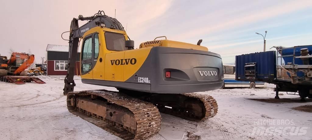 Volvo EC 240 C L Гусеничні екскаватори