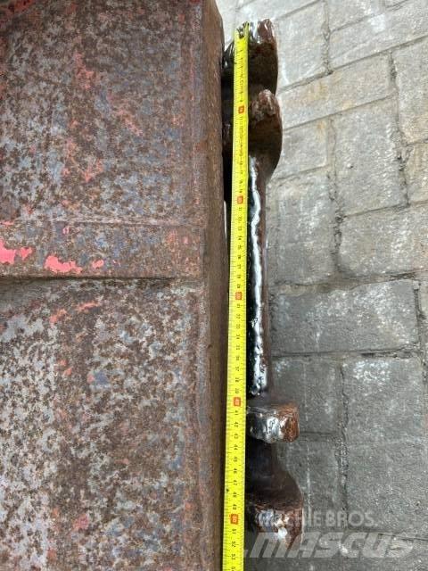  Betonbreker Gebruikt Плуги