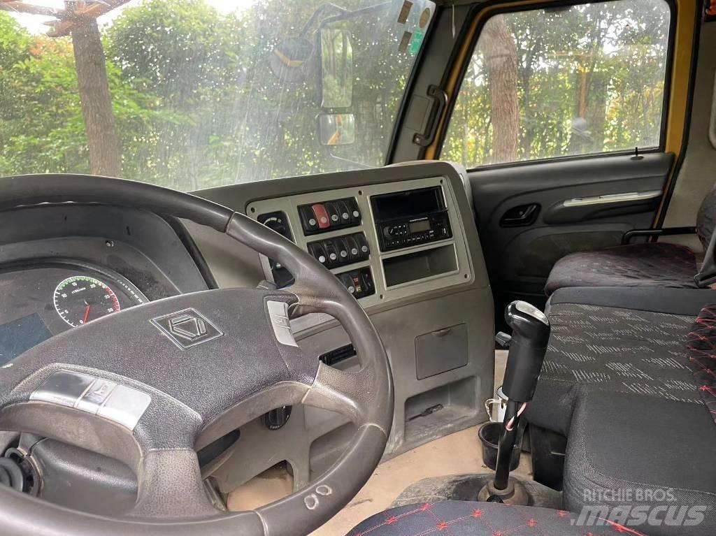 XCMG XCT100 автокрани