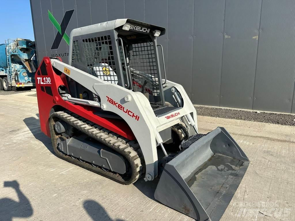 Takeuchi TL130 Гусеничні бульдозери