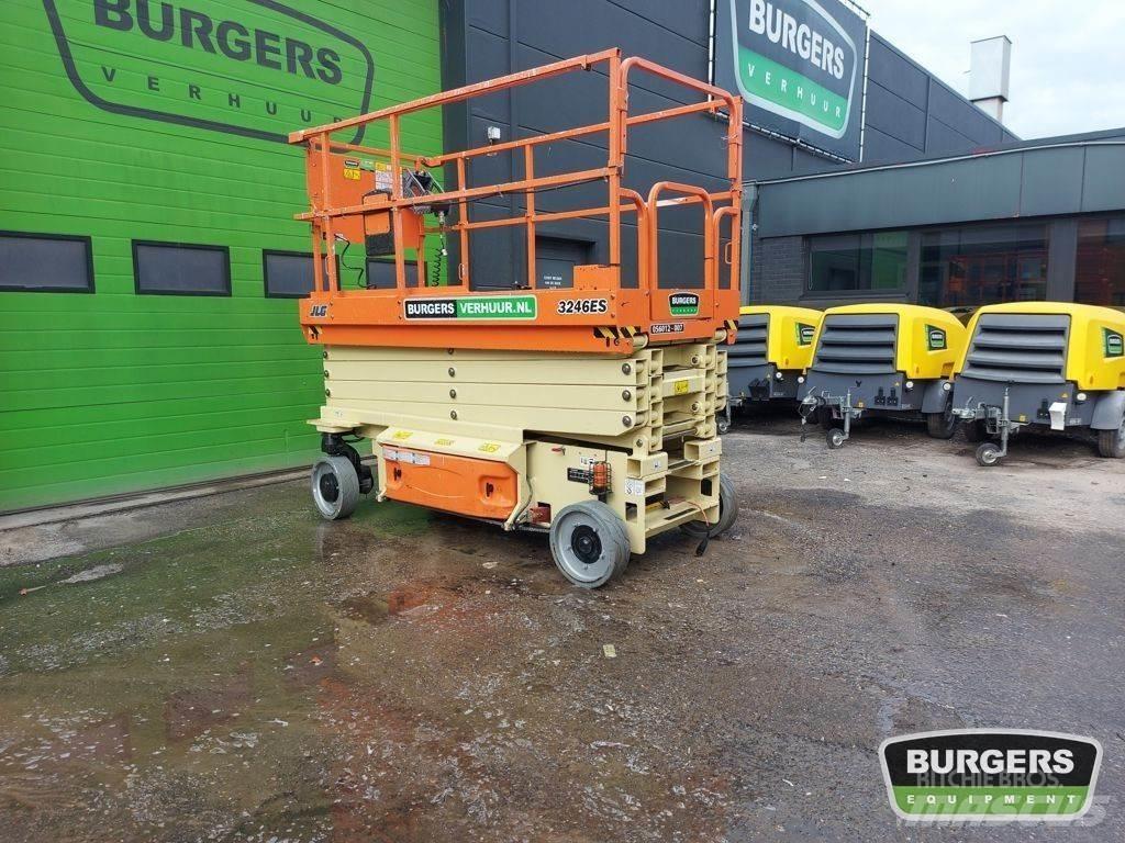JLG 3246ES Підйомники-ножиці