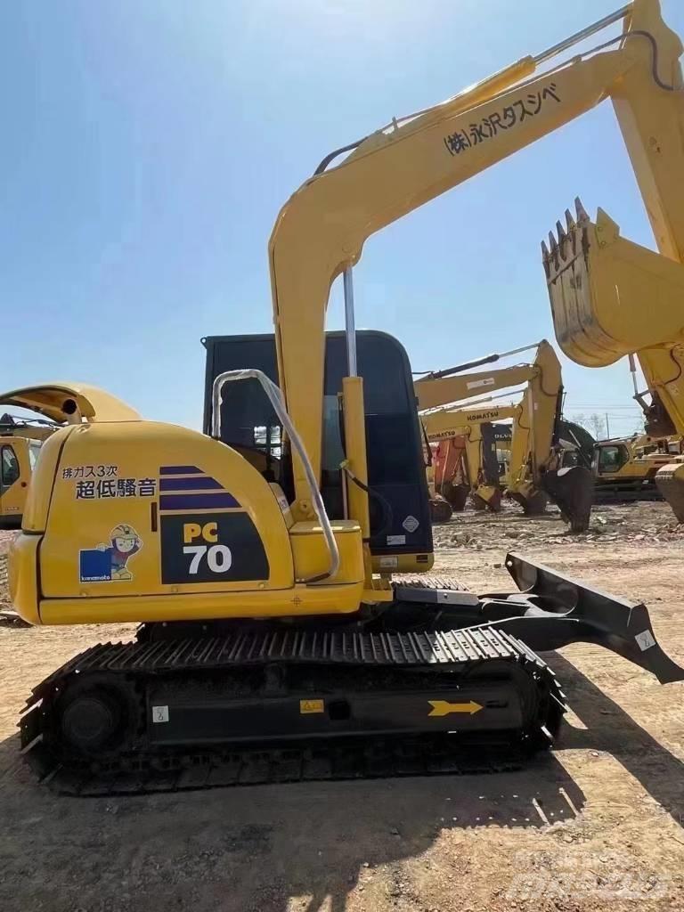 Komatsu PC 70 Міні-екскаватори < 7т