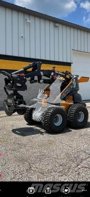 GiANT SK252D Міні-навантажувачі