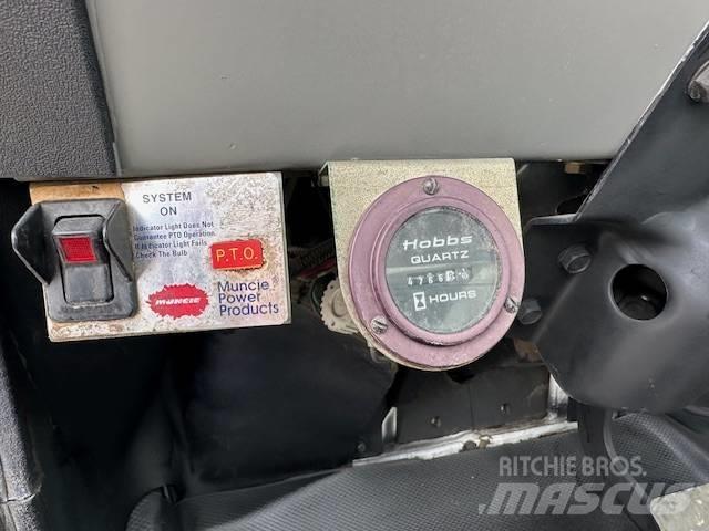 Freightliner FL 80 Самоскиди