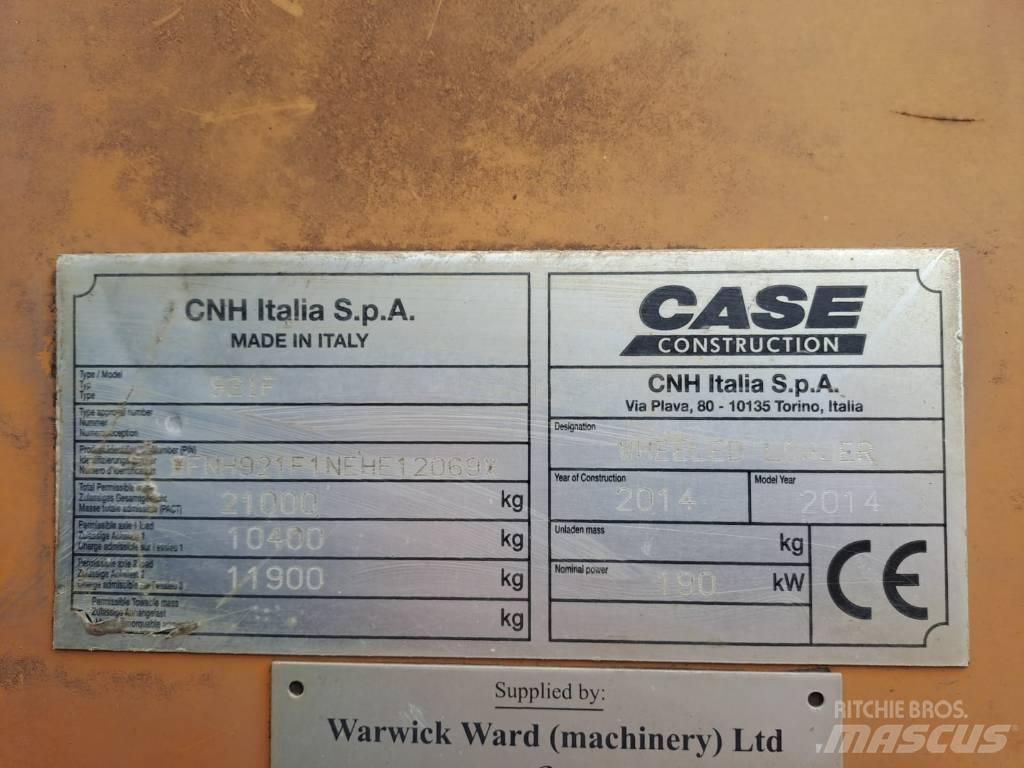 CASE 921 F Фронтальні навантажувачі