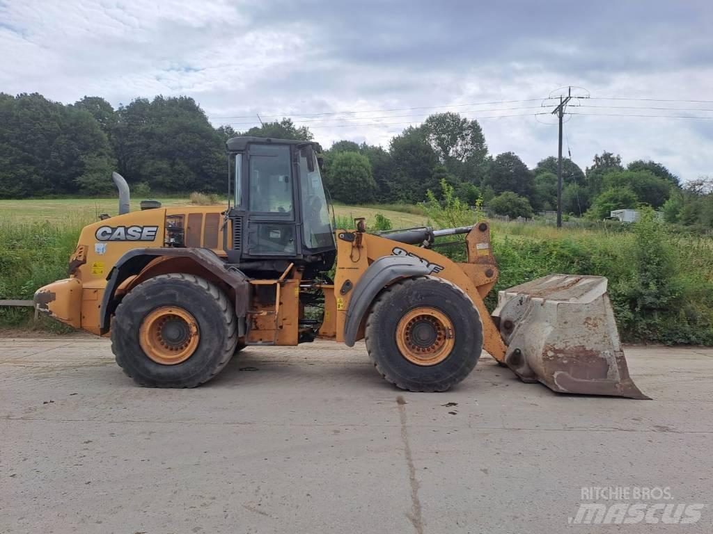 CASE 921 F Фронтальні навантажувачі
