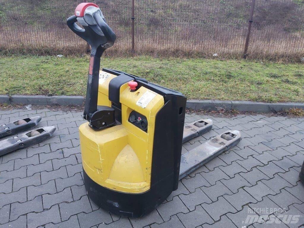 Yale MP16 Електронавантажувачі